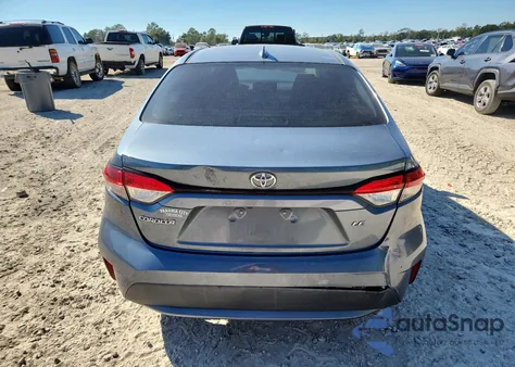 2020 Toyota Corolla Le z USA, uszkodzony, nr VIN JTDEPRAE4LJ014949